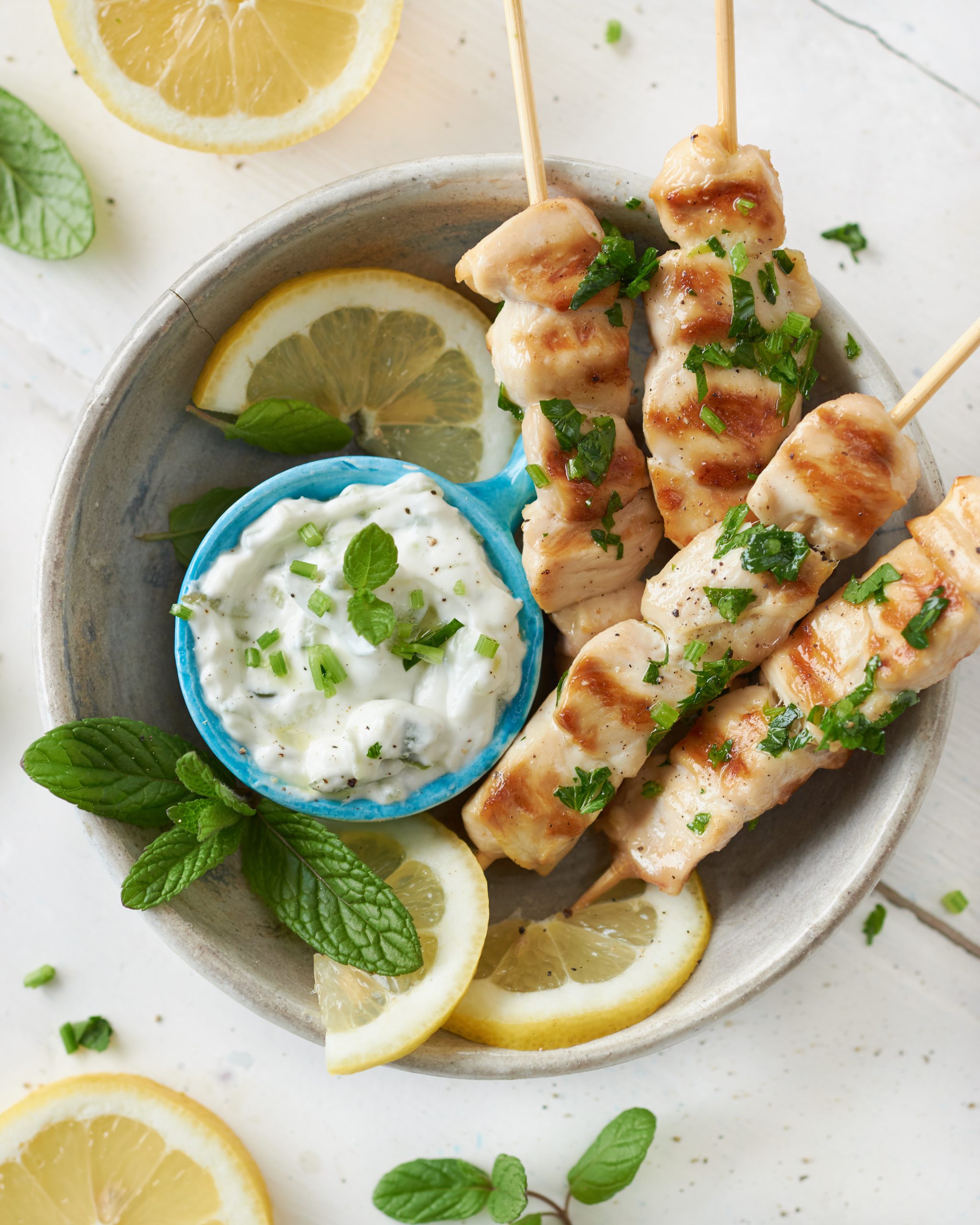 SOUVLAKI DI POLLO CON TZATZIKI ZORBAS