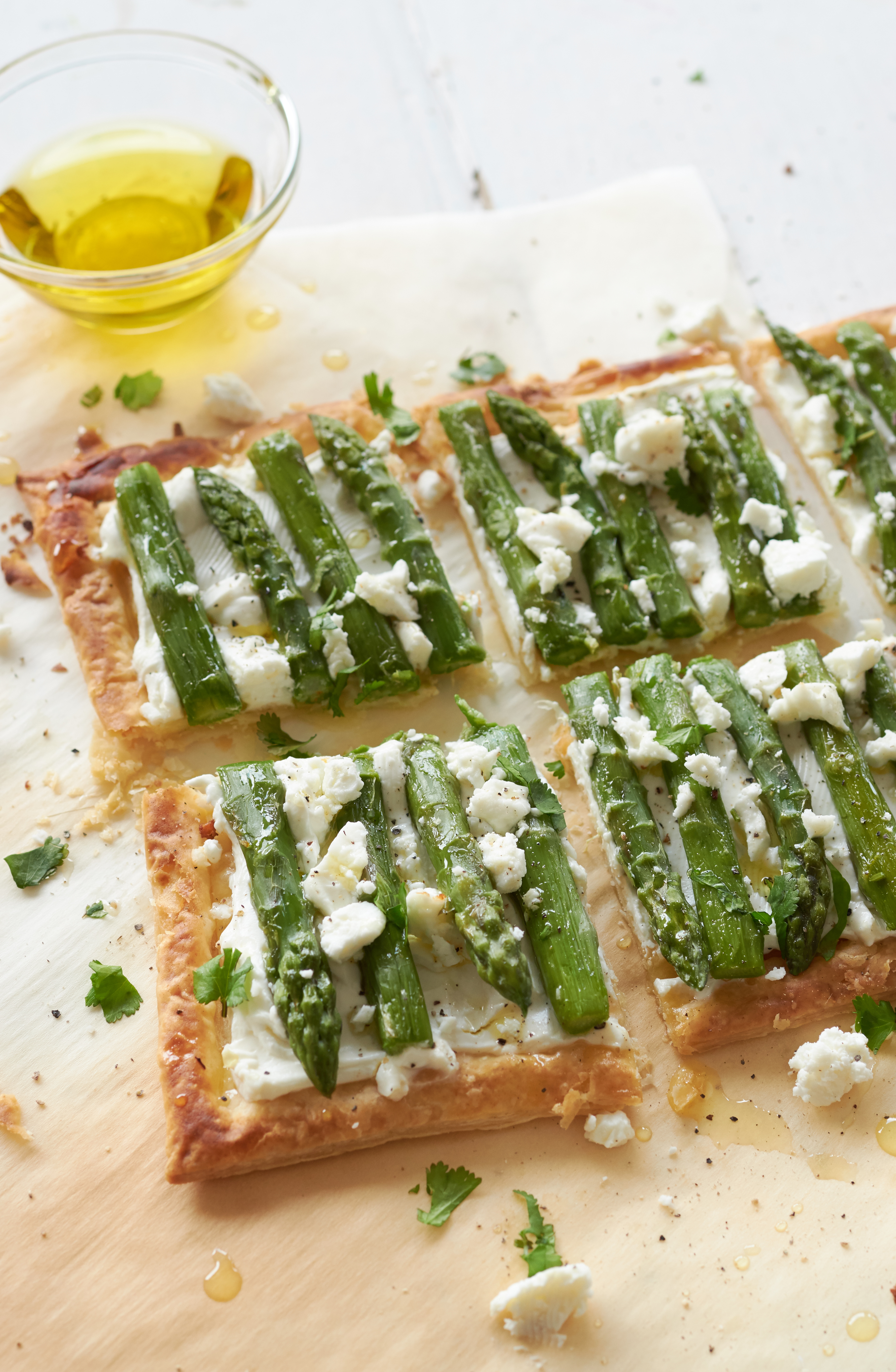 SFOGLIATINE CON ASPARAGI e FETA ZORBAS