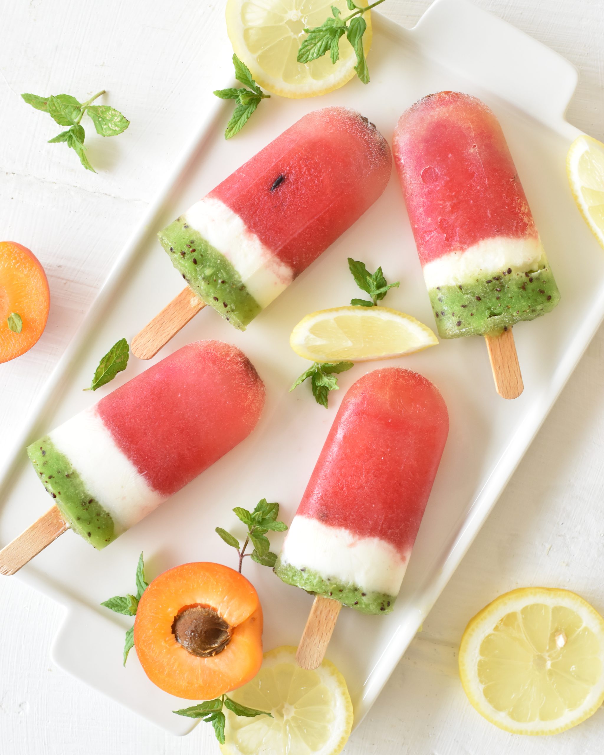 GHIACCIOLO GOLOSO CON YOGURT GRECO, COCOMERO E KIWI