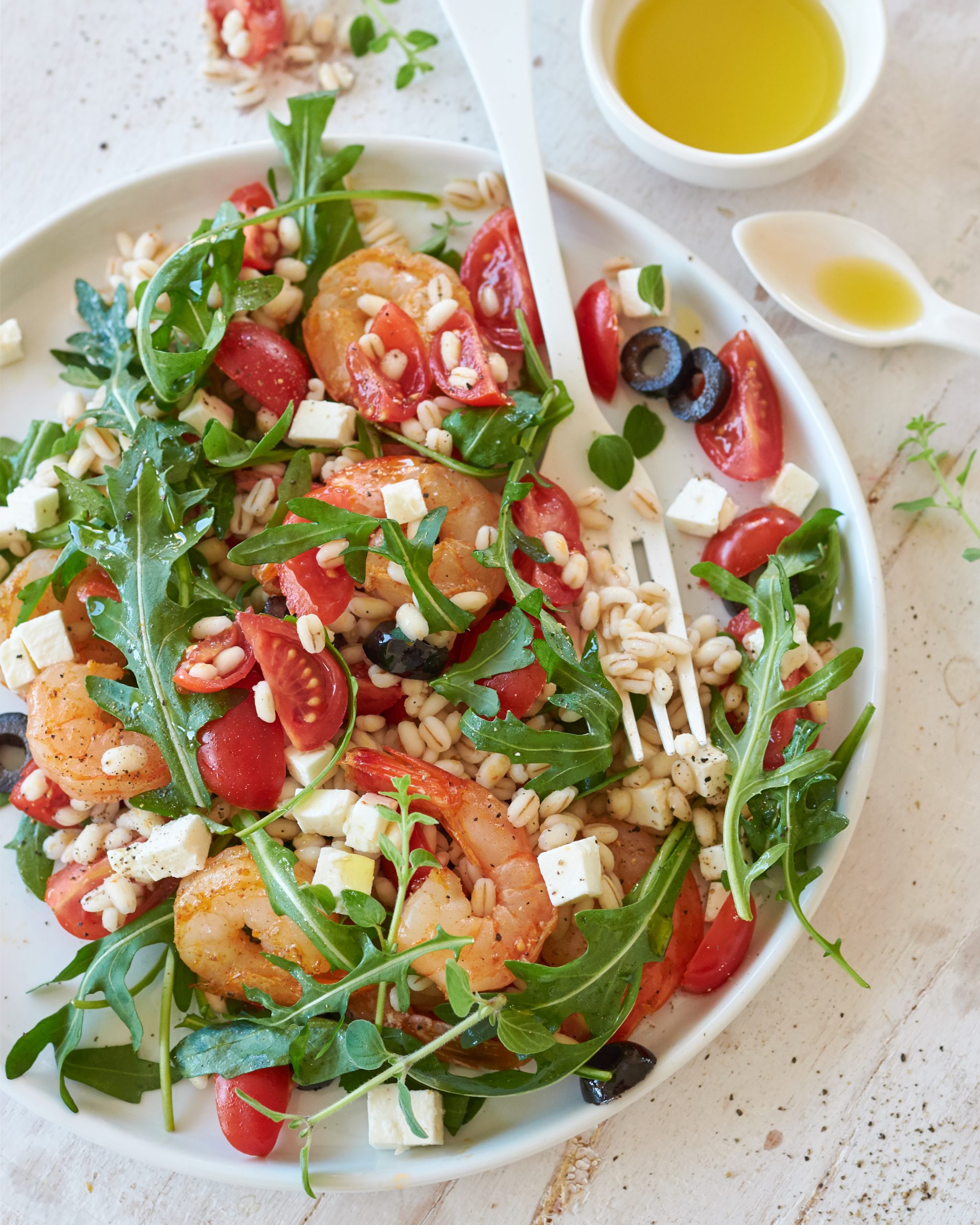 INSALATA PRIMAVERILE CON GAMBERI, ORZO E FETA ZORBAS