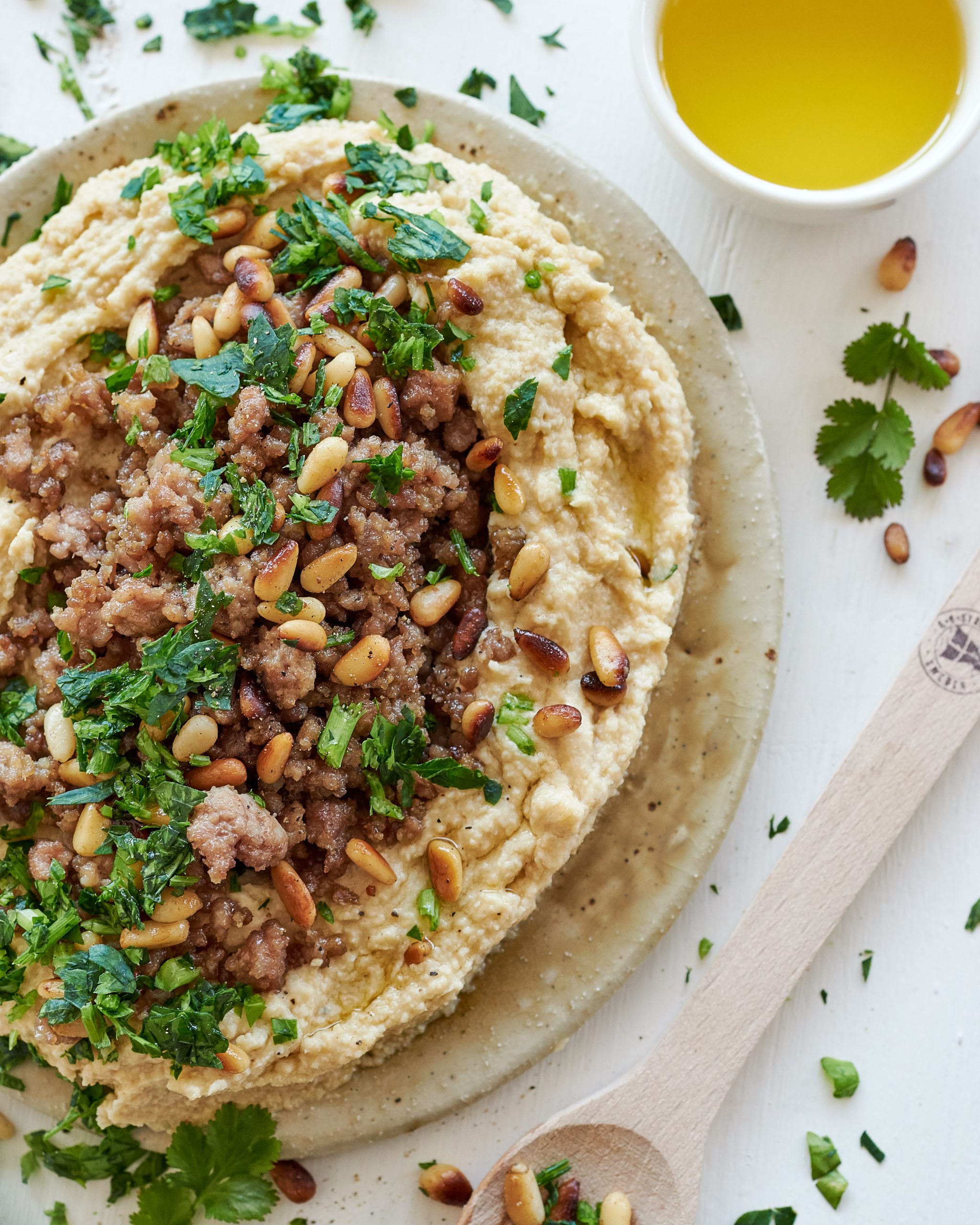 HUMMUS KAWARMA