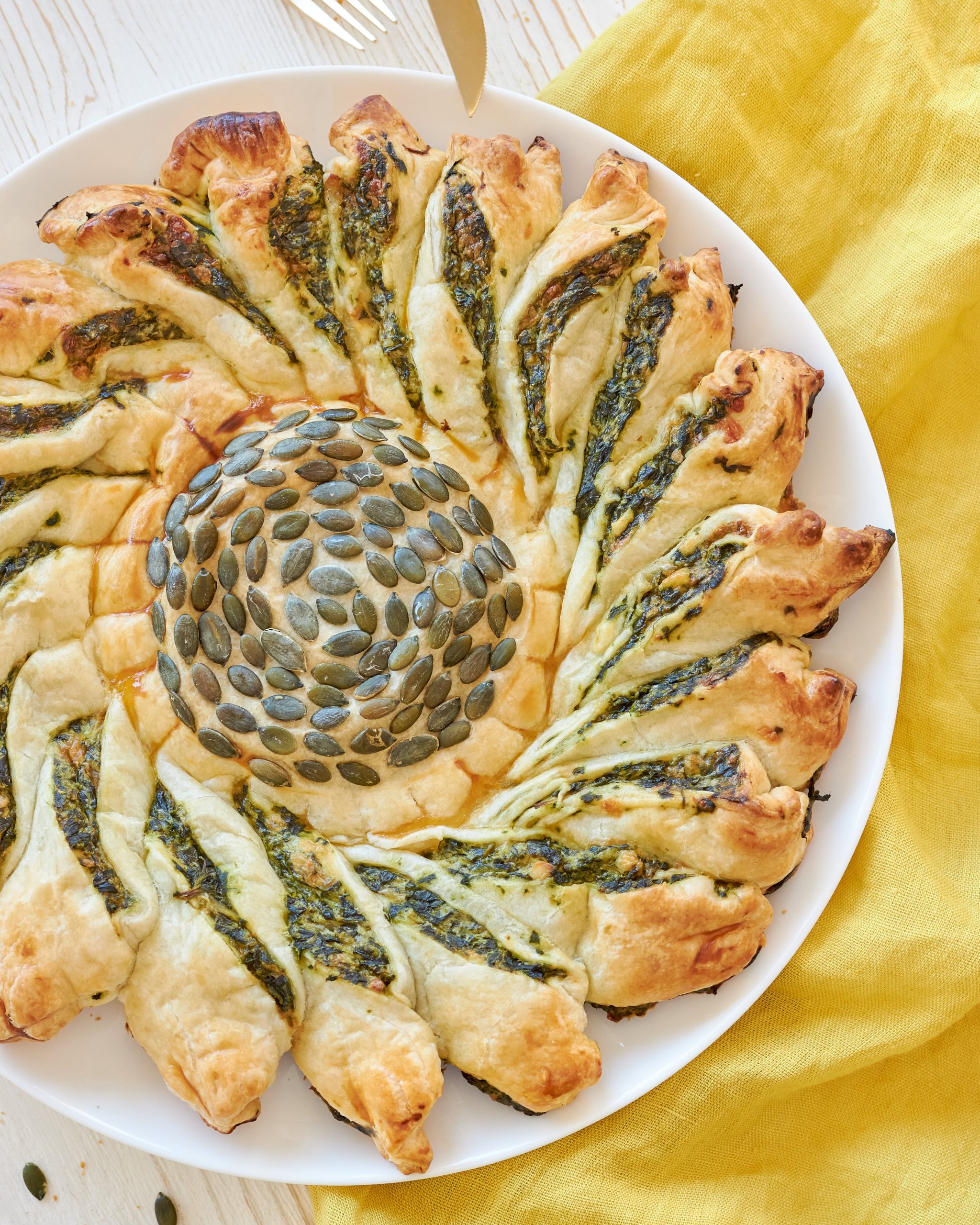 TORTA SALATA CON SPINACI E FETA