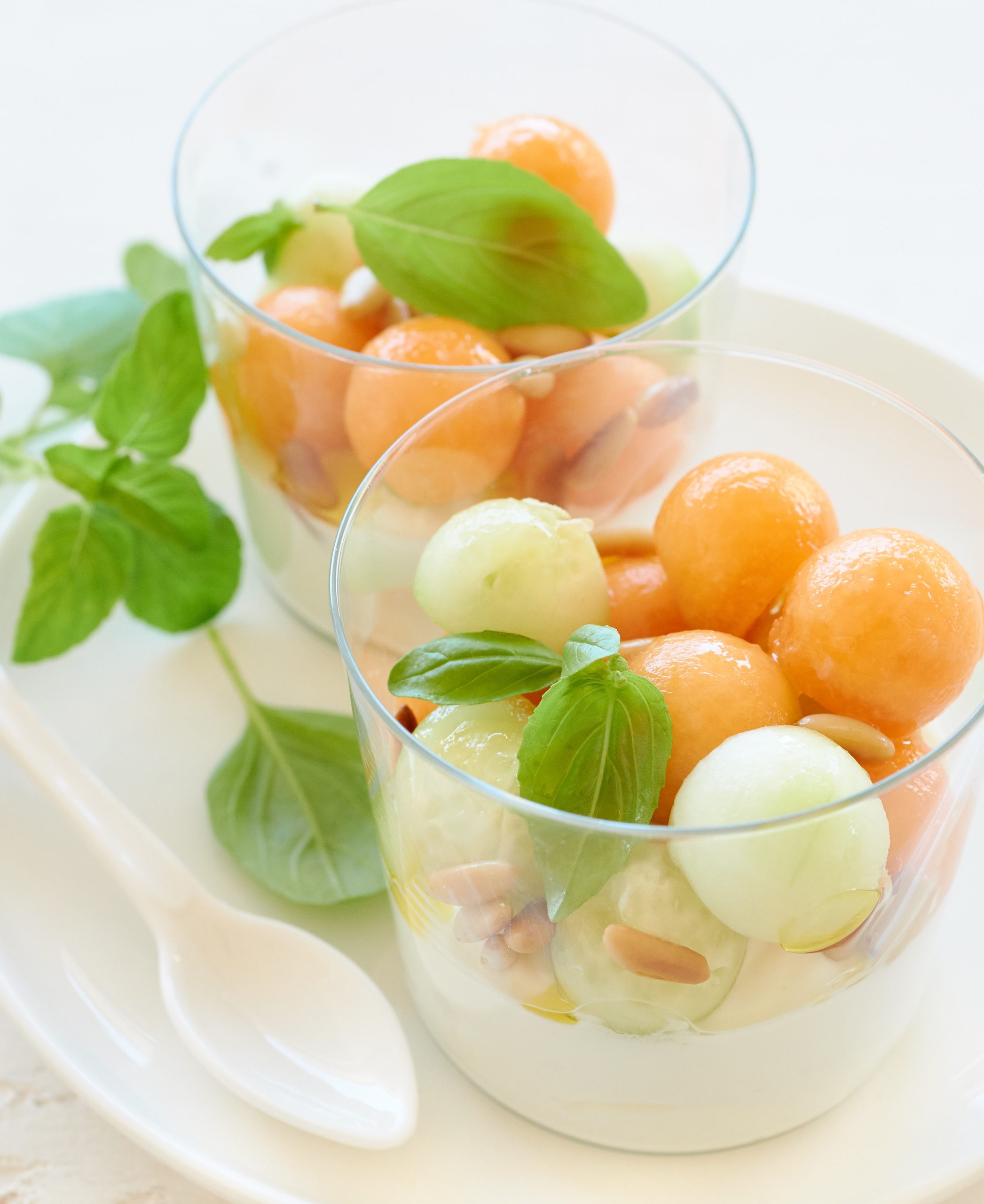 INSALATA SFIZIOSA CON YOGURT GRECO