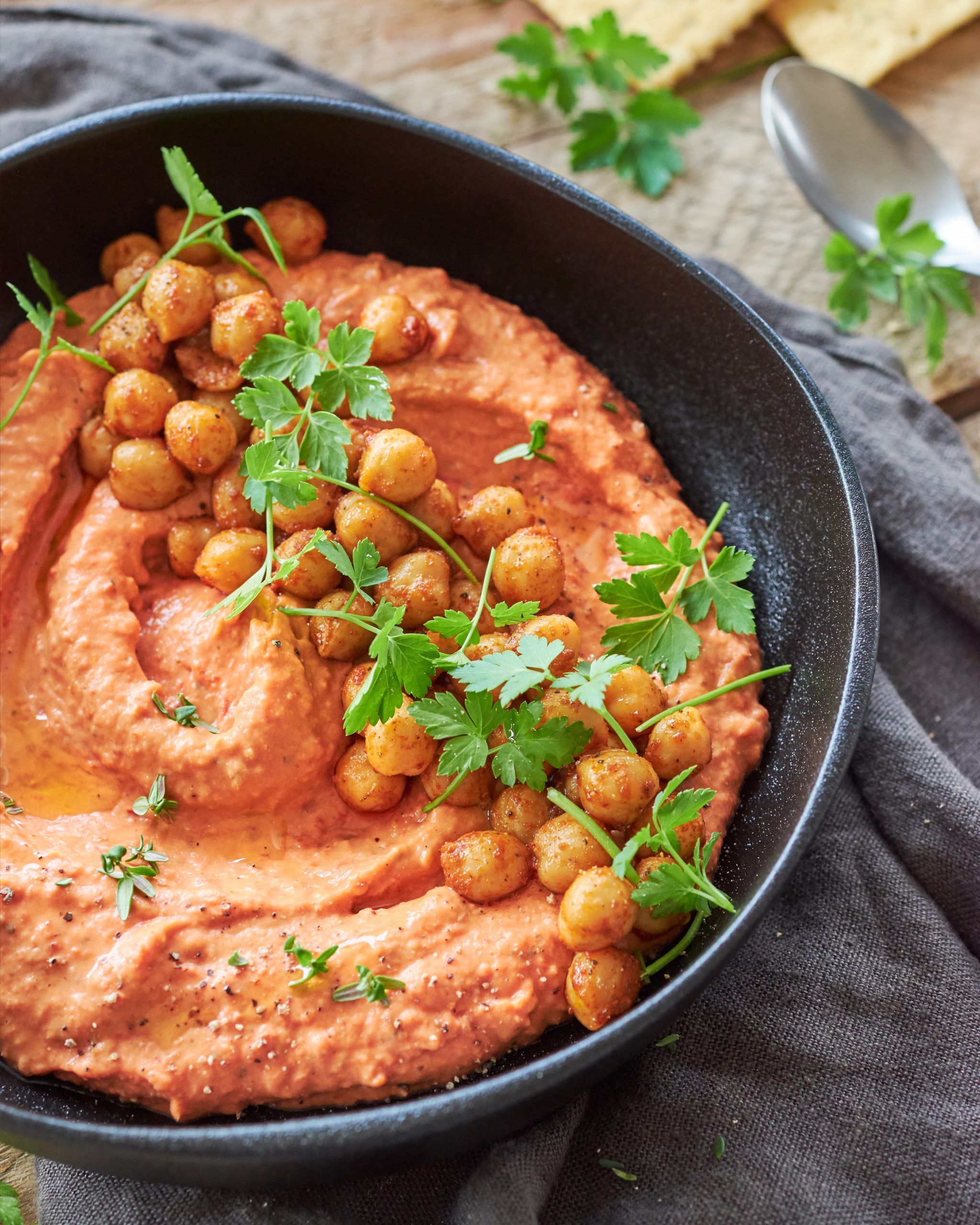 Hummus di pomodori essiccati con yogurt greco