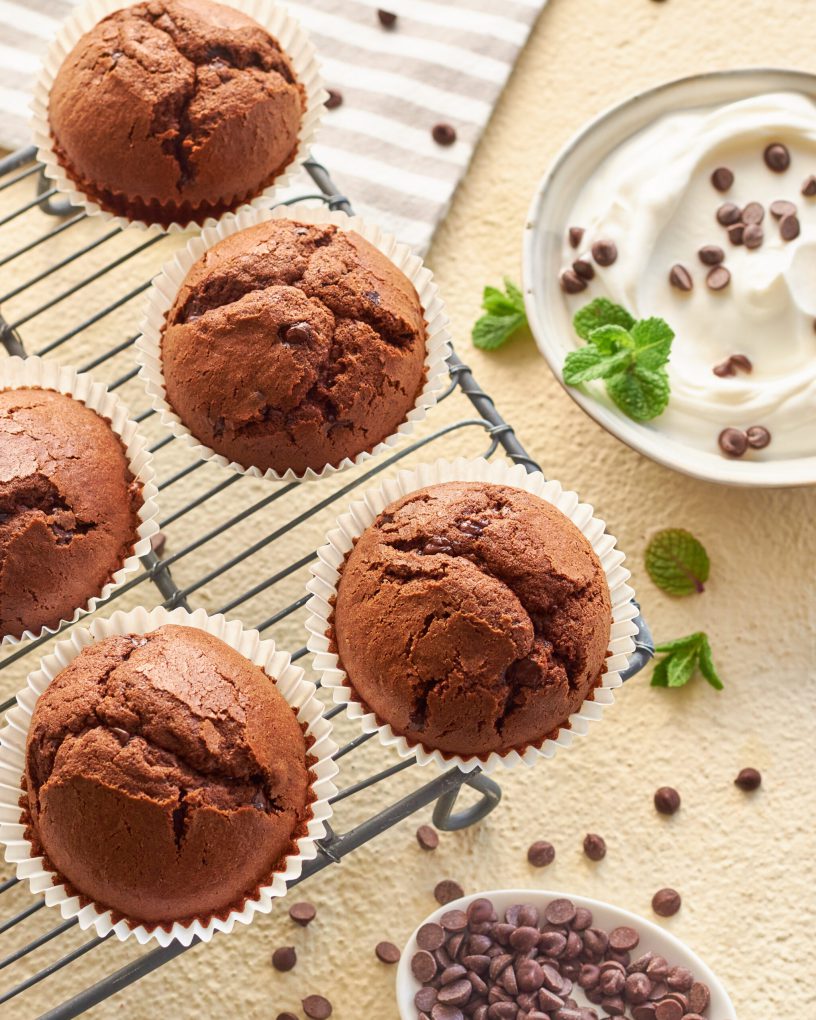 Muffin al cioccolato e yogurt greco