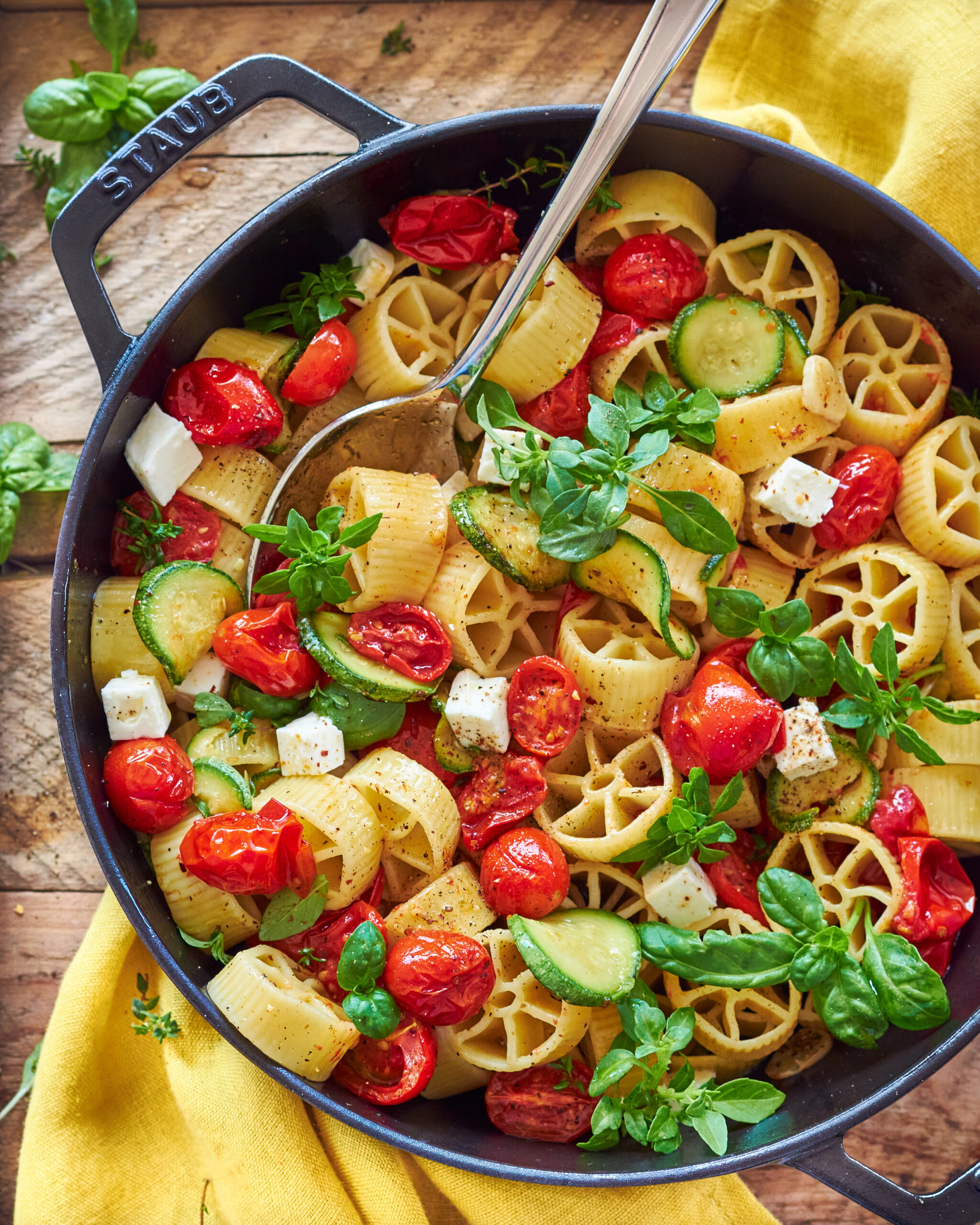 Pasta estiva con feta Zorbas