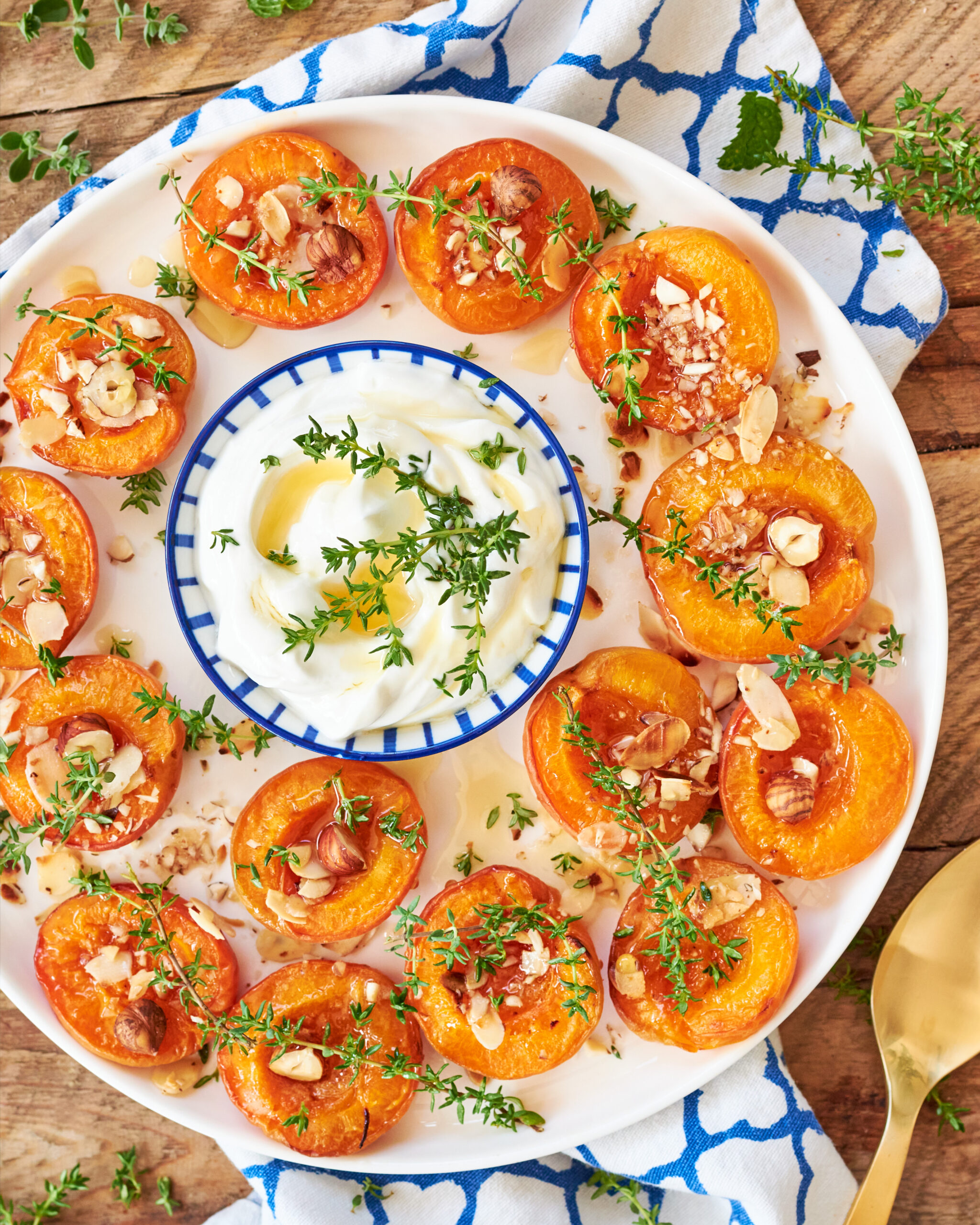 Albicocche al forno con yogurt greco Zorbas