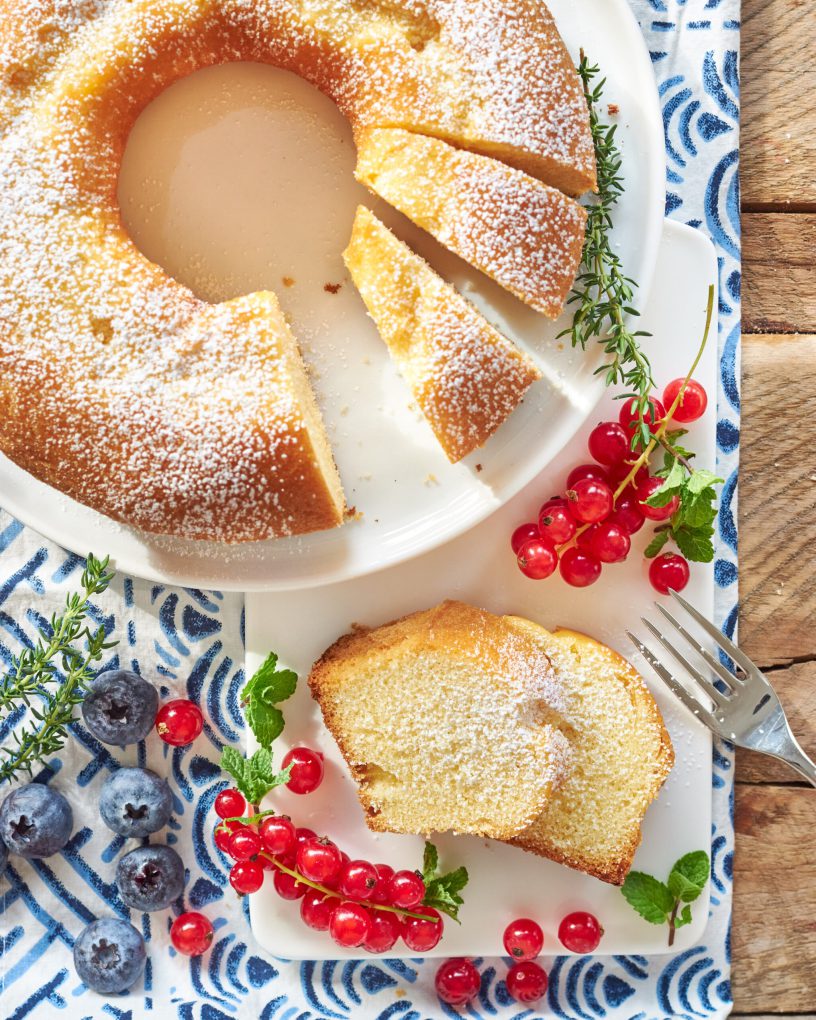 Ciambella soffice con yogurt greco Zorbas