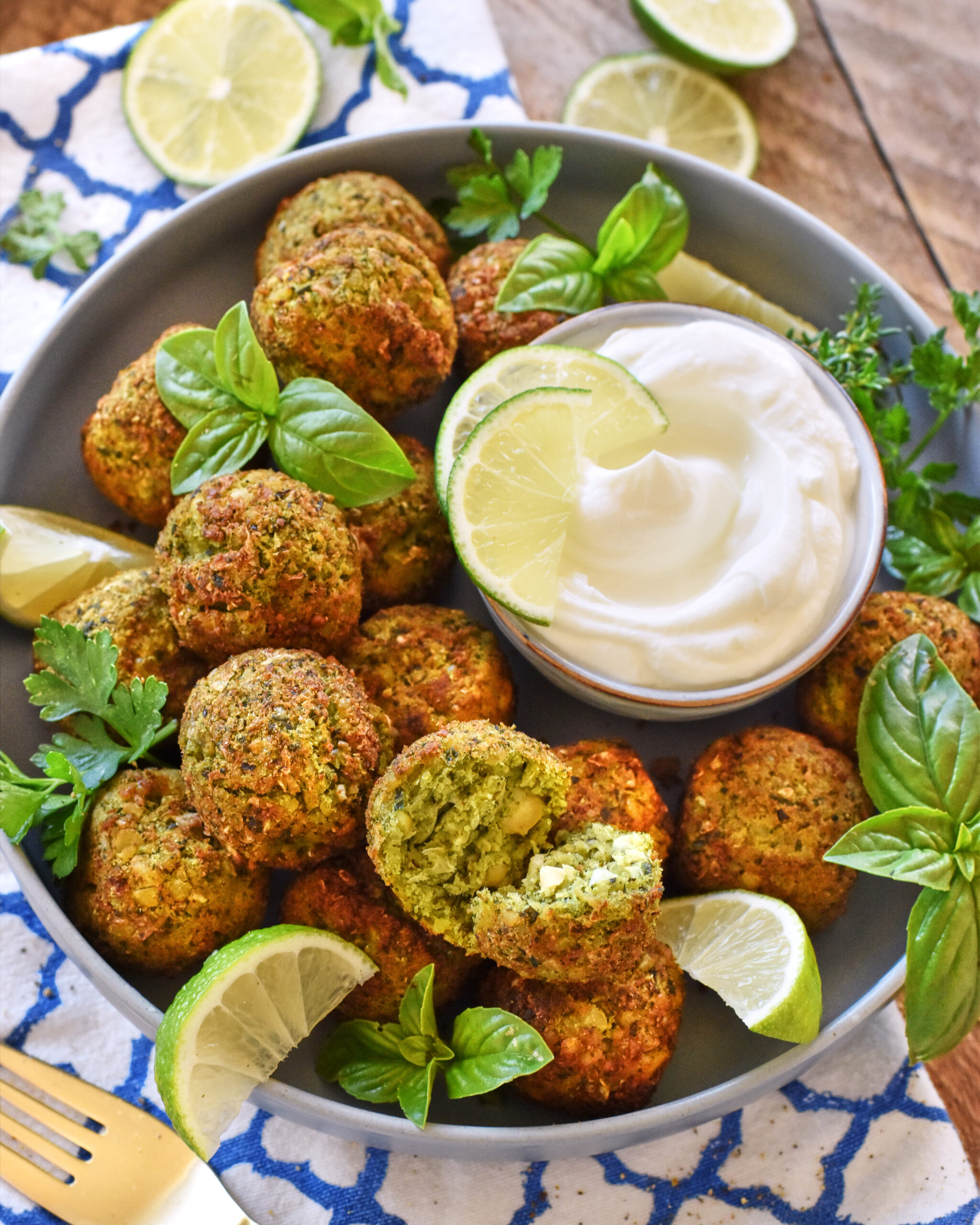 Falafel di ceci e spinaci con Yofeta Zorbas