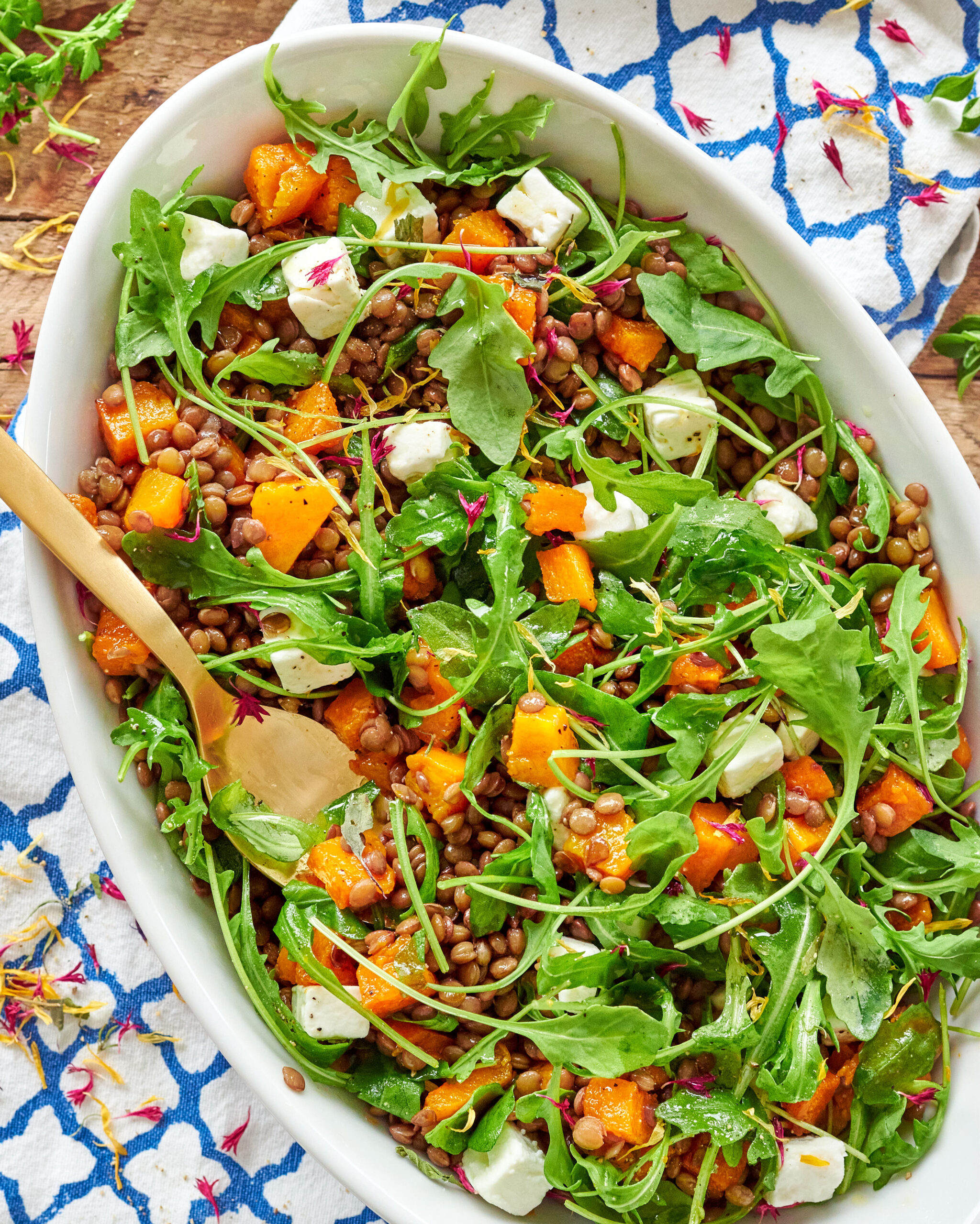Insalata di lenticchie con zucca, rucola e feta Zorbas