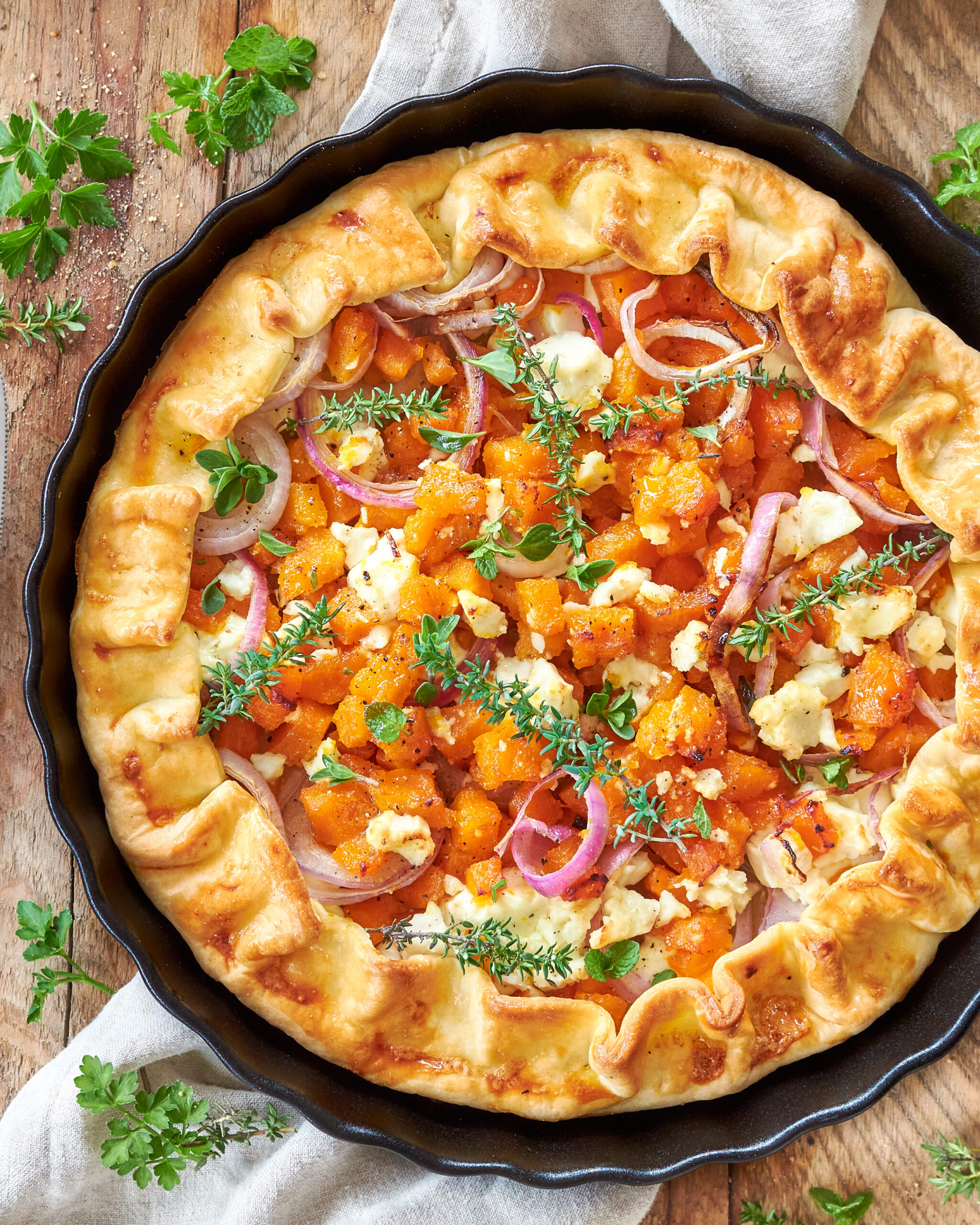 Torta salata con zucca, feta Zorbas e cipolla di tropea