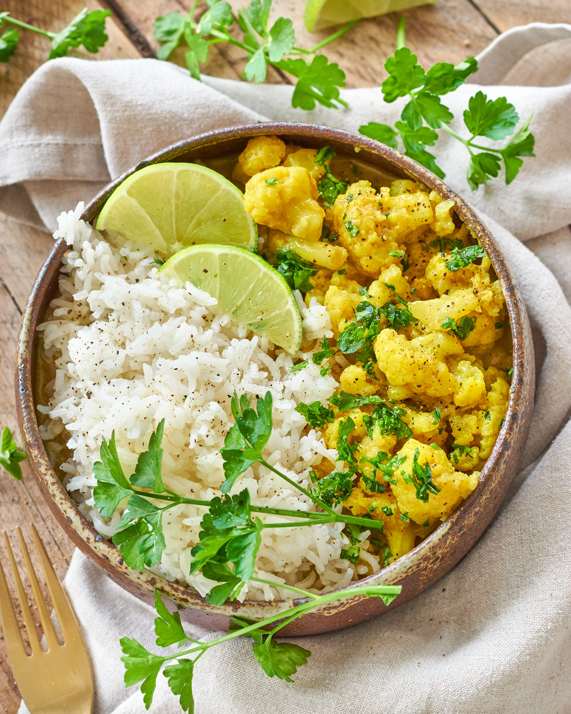 Curry di cavolfiore con yogurt greco