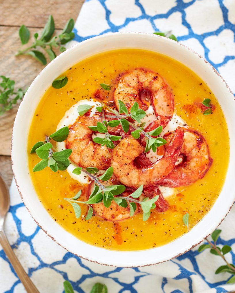 Vellutata di porri, zucca e yogurt greco con mazzancolle alla paprika