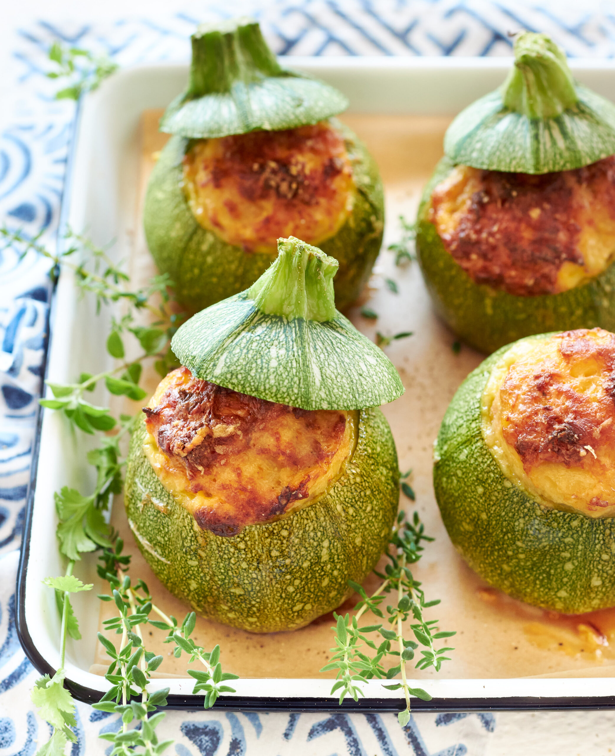 Zucchine ripiene con mortadella, feta Zorbas e robiola