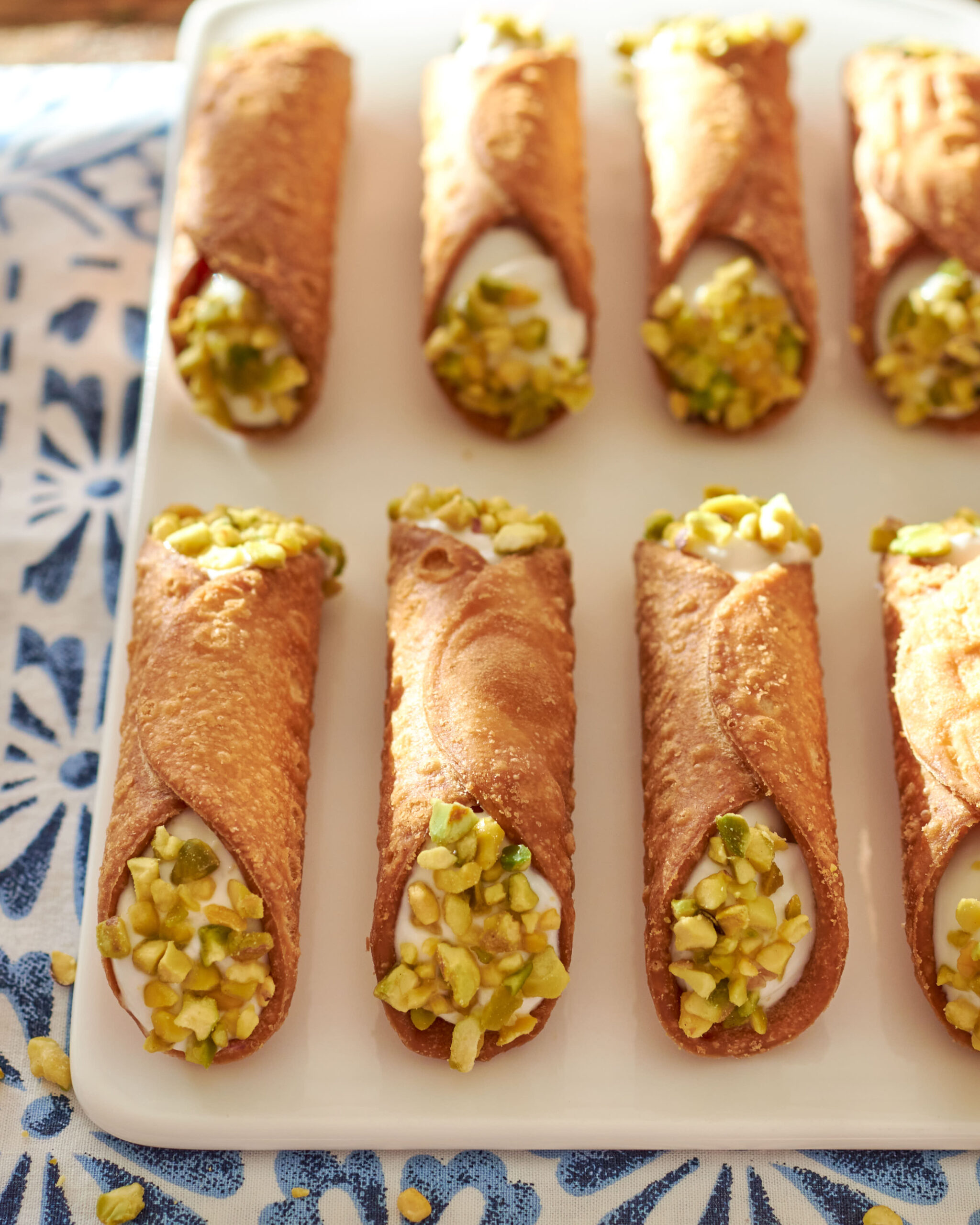Mini cannoli siciliani con yogurt greco