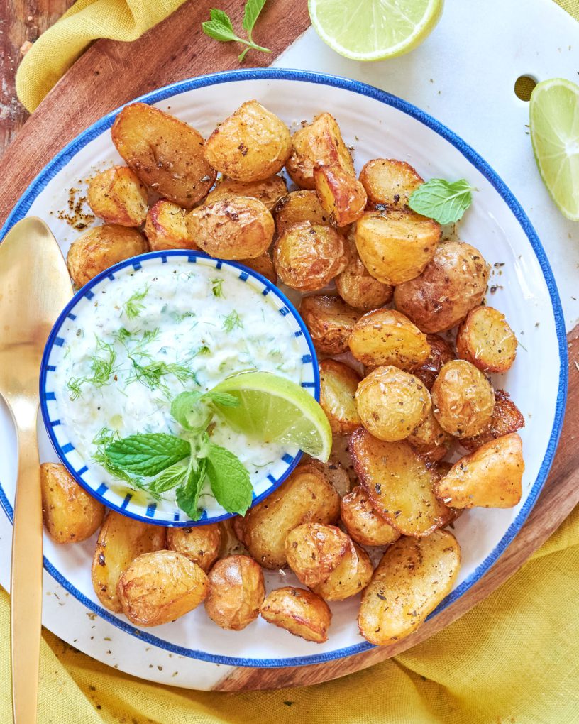 Patate novelle al forno con Tzatziki Zorbas