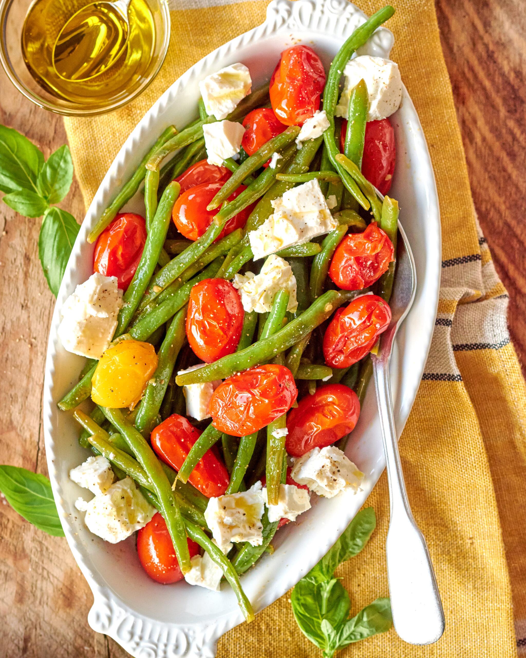 Fagliolini in padella con pomodori e Feta Zorbas