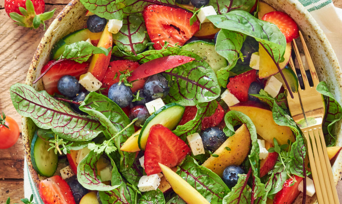 INSALATA ESTIVA CON FRUTTA E FETA ZORBAS
